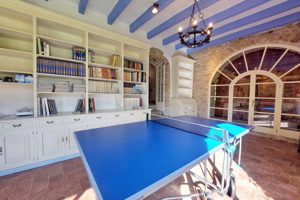 Sala de jocs - Biblioteca